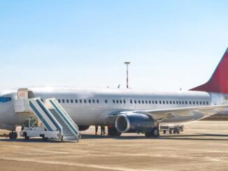 Klapprad im Flugzeug transportieren